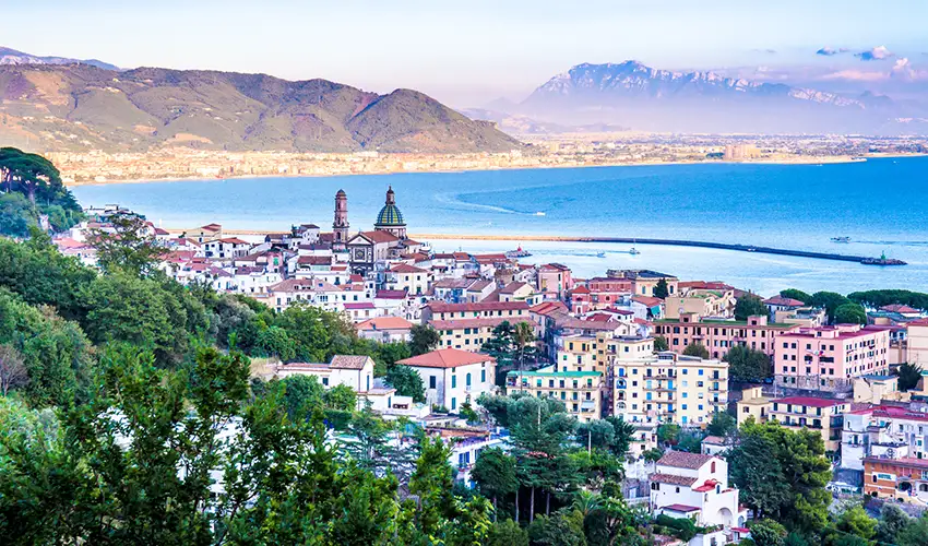 photo of vietri sul mare coast