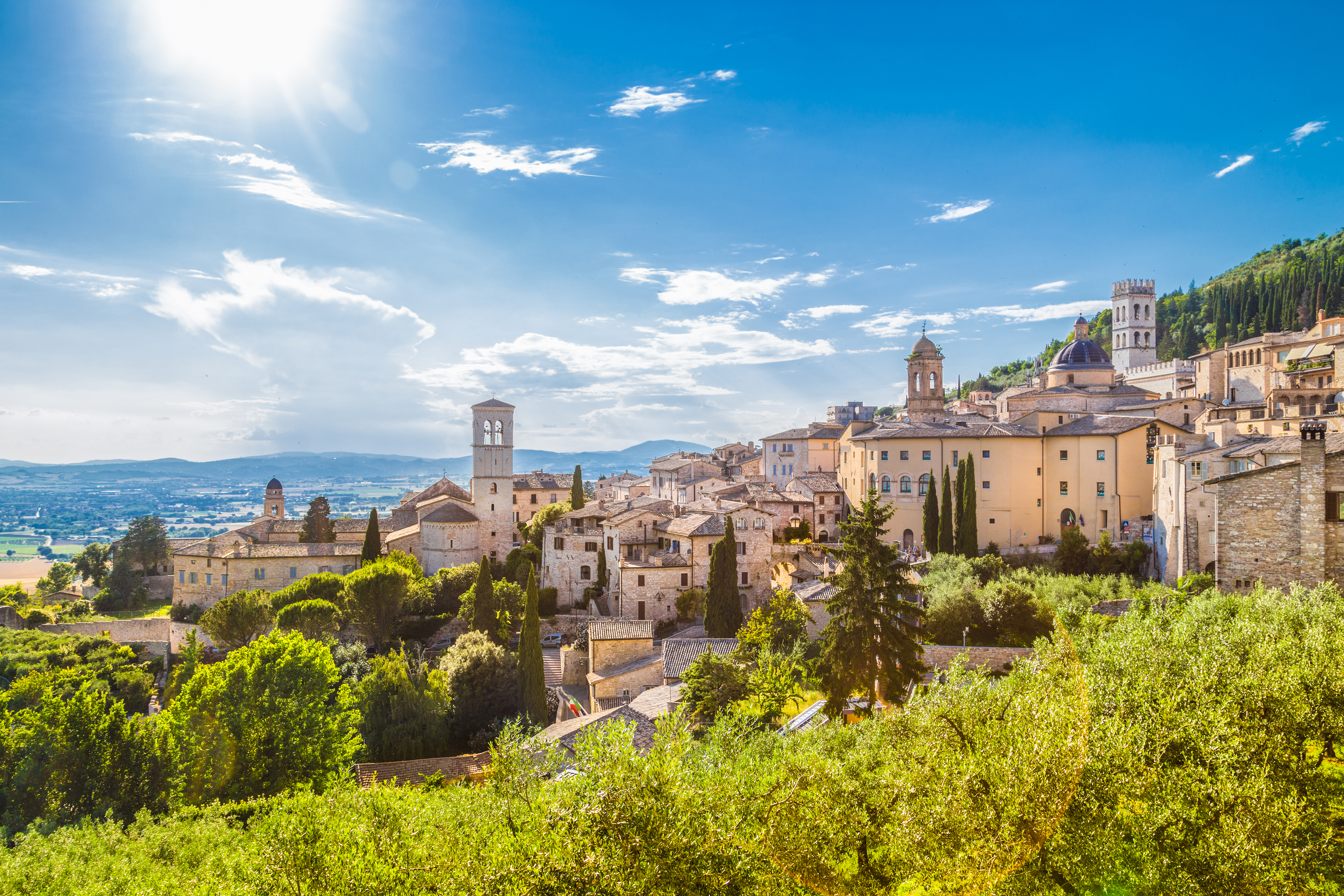 Historic town of Assisi, Umbria, Italy.jpg